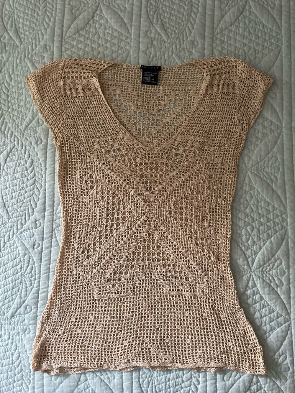 theory 100% Cotton Semi-Sheer Crochet Knit V-Neck Cap Sleeve Top in Beige Sz L